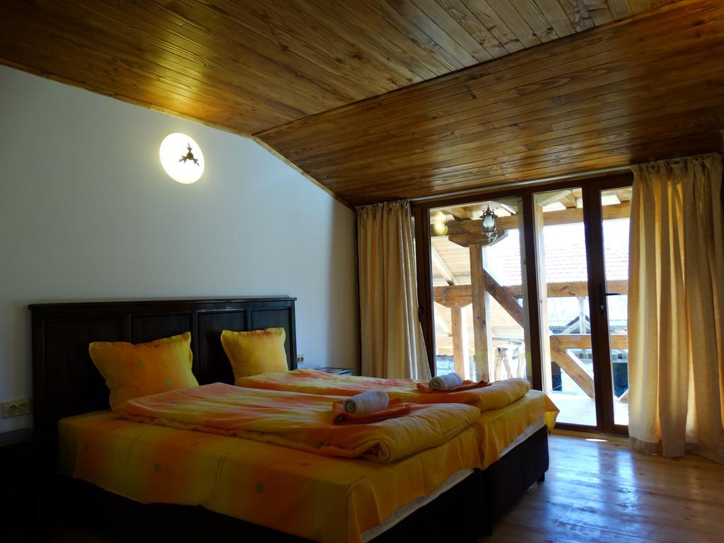 Krai Potoka Hotel Krushuna Ngoại thất bức ảnh